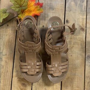 Tory Burch Platform Wedge color Tan